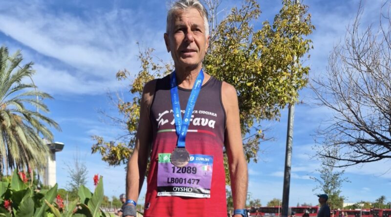 Valencia applaude Agostino Di Palma: primo nella categoria M70 alla Mezza Maratona